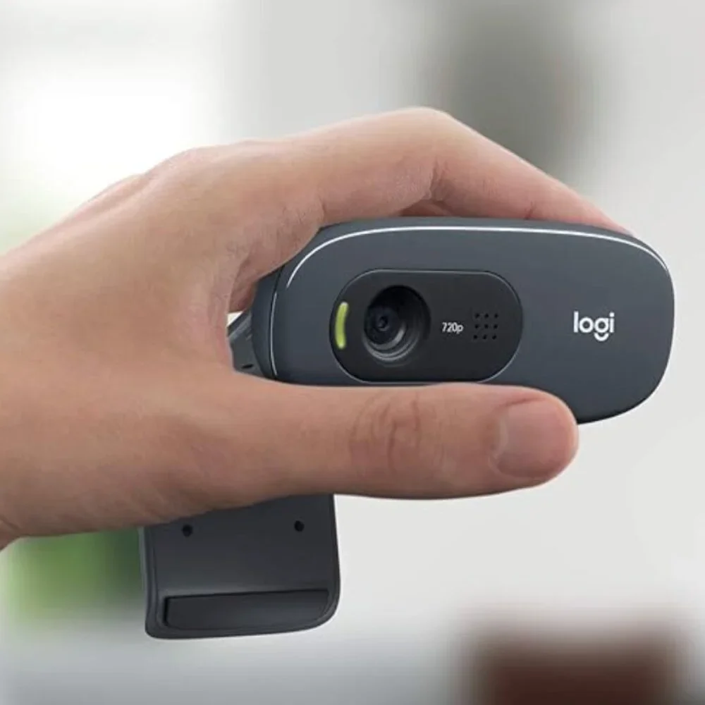 Logitech C270 Widescreen HD Webcam for HD video calls for Windows and Mac, Black